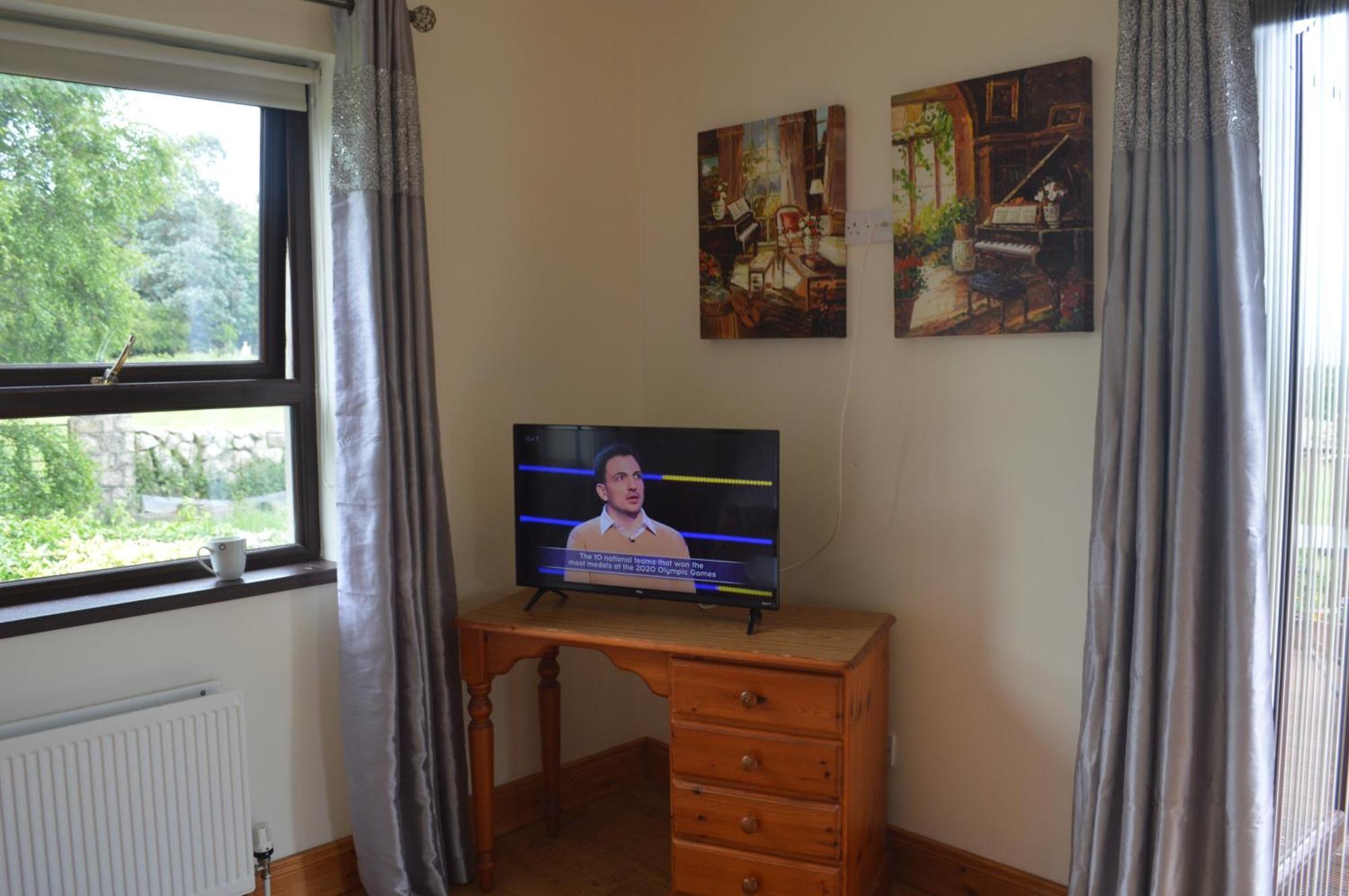 Carrick Cove Self Contained Accomodation With Private Decking Annalong Bagian luar foto