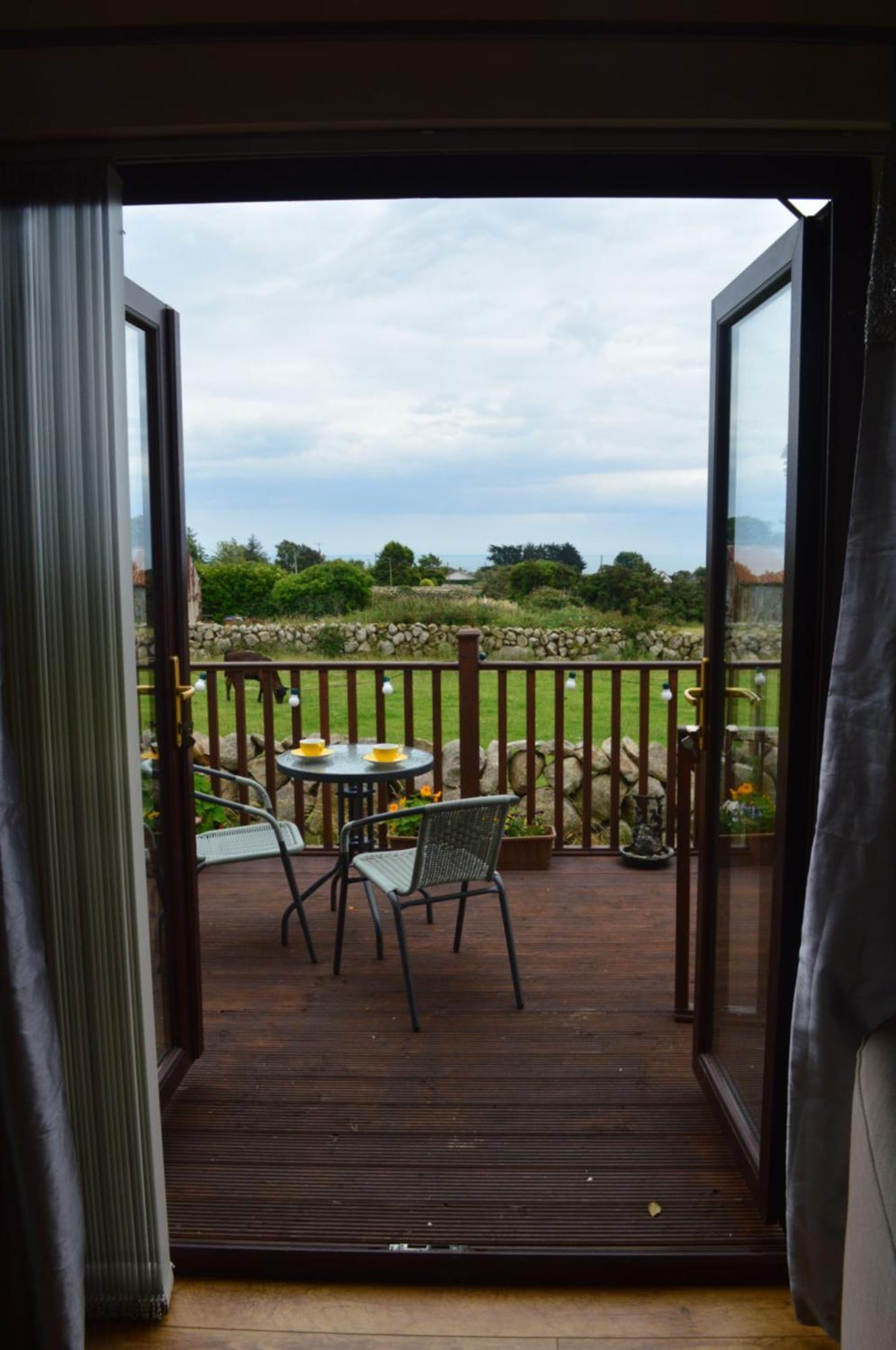 Carrick Cove Self Contained Accomodation With Private Decking Annalong Bagian luar foto